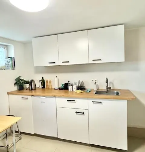 Haus House Near Fair Exhibition Messe Very Close 9 Min Walking