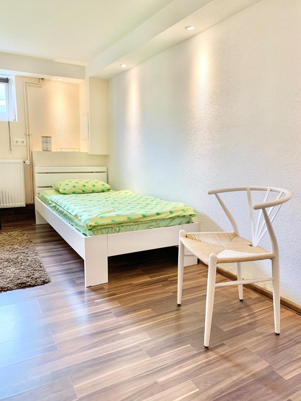 Haus House Near Fair Exhibition Messe Very Close 9 Min Walking Apartment Hannover