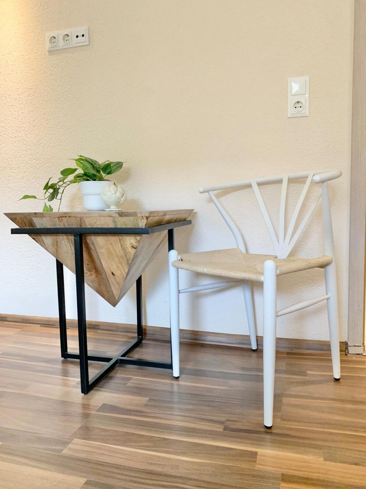 Haus House Near Fair Exhibition Messe Very Close 9 Min Walking Apartment *