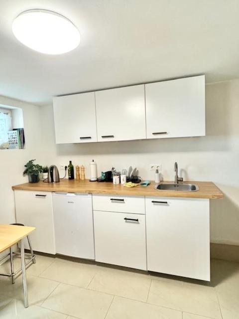 Haus House Near Fair Exhibition Messe Very Close 9 Min Walking Apartment Hannover