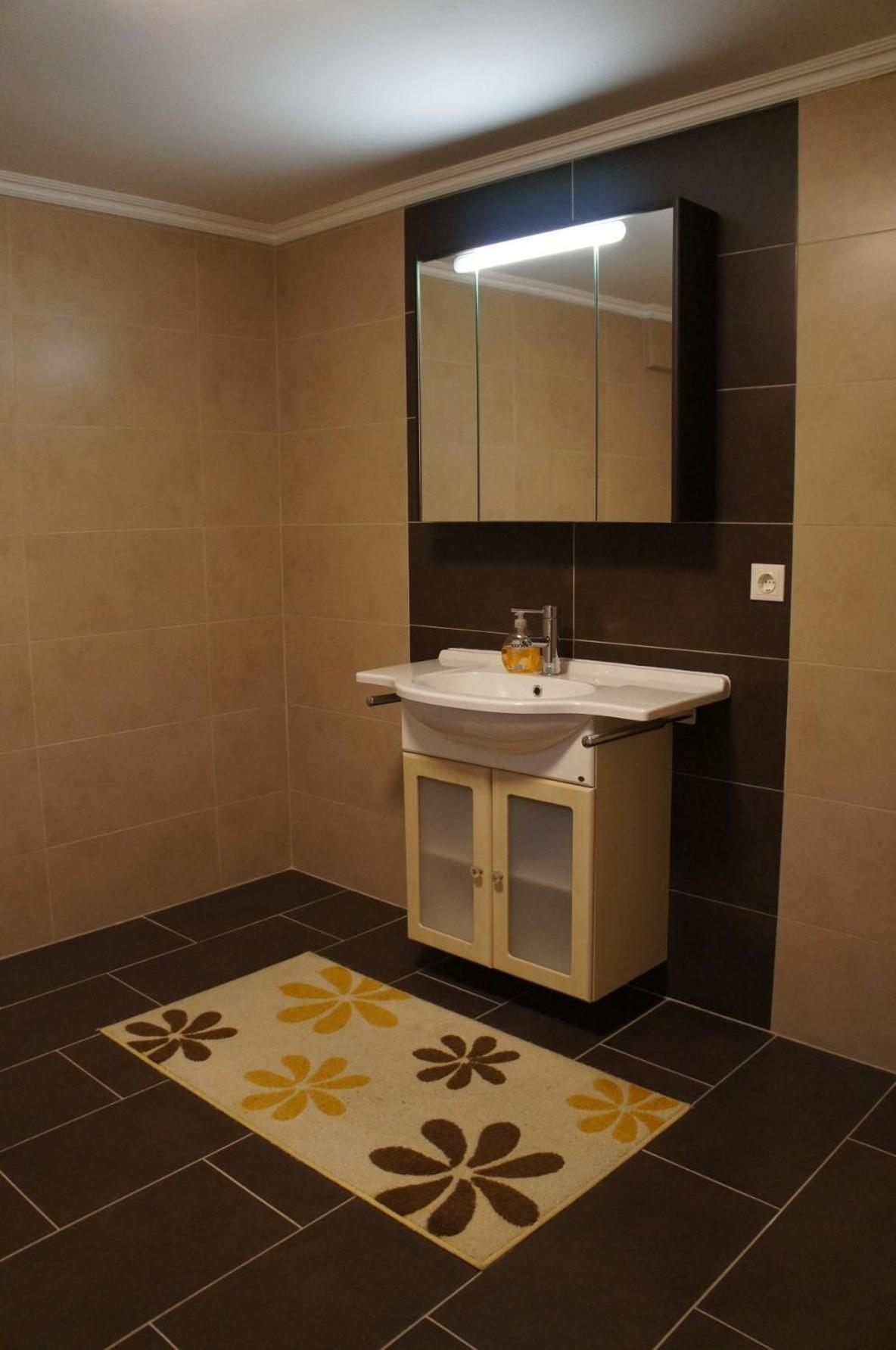 Haus House Near Fair Exhibition Messe Very Close 9 Min Walking Hannover